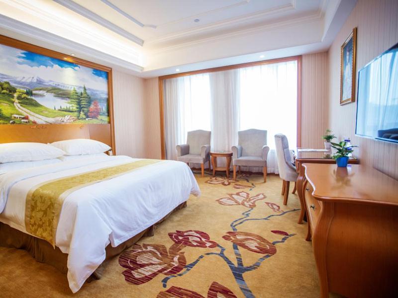 Vienna International Hotel Hangzhou Zhuantang Art School Wenyan Екстериор снимка